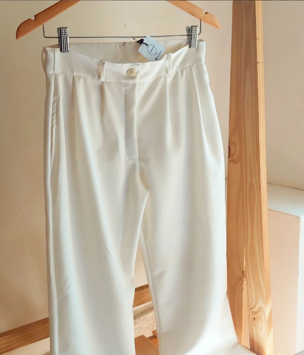 pantalon blanco de hilo